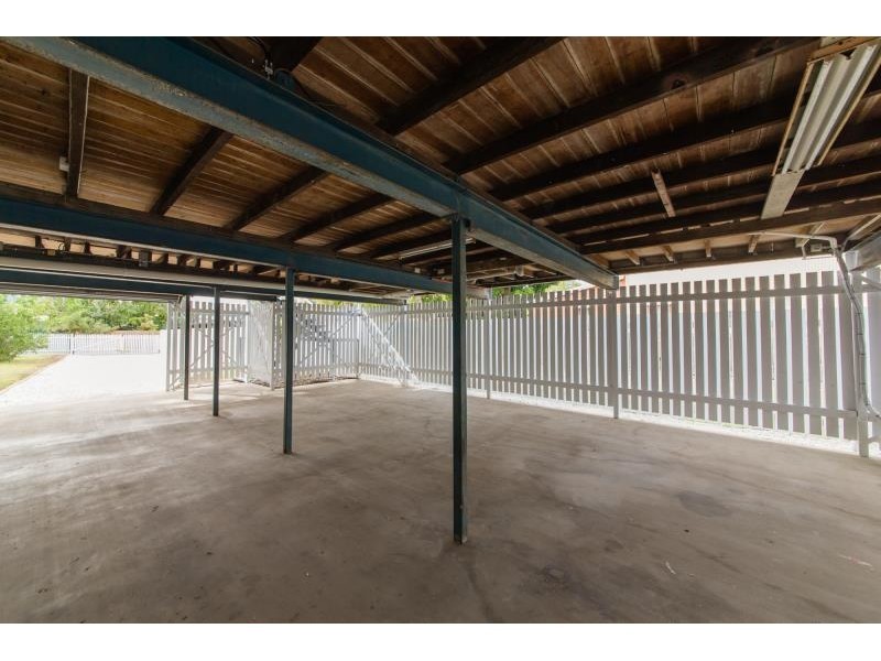 11 Arnold Street, Allenstown QLD 4700